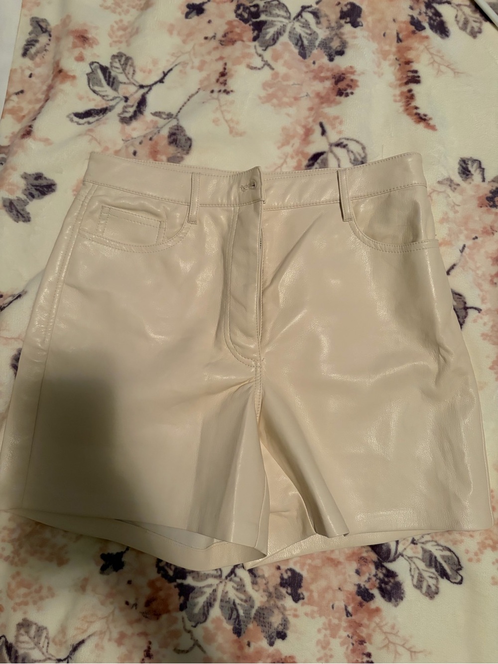 Wilfred Cream Faux Leather High-Waist Shorts
